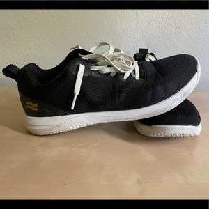 Strike Mvemnt HAZE trainer